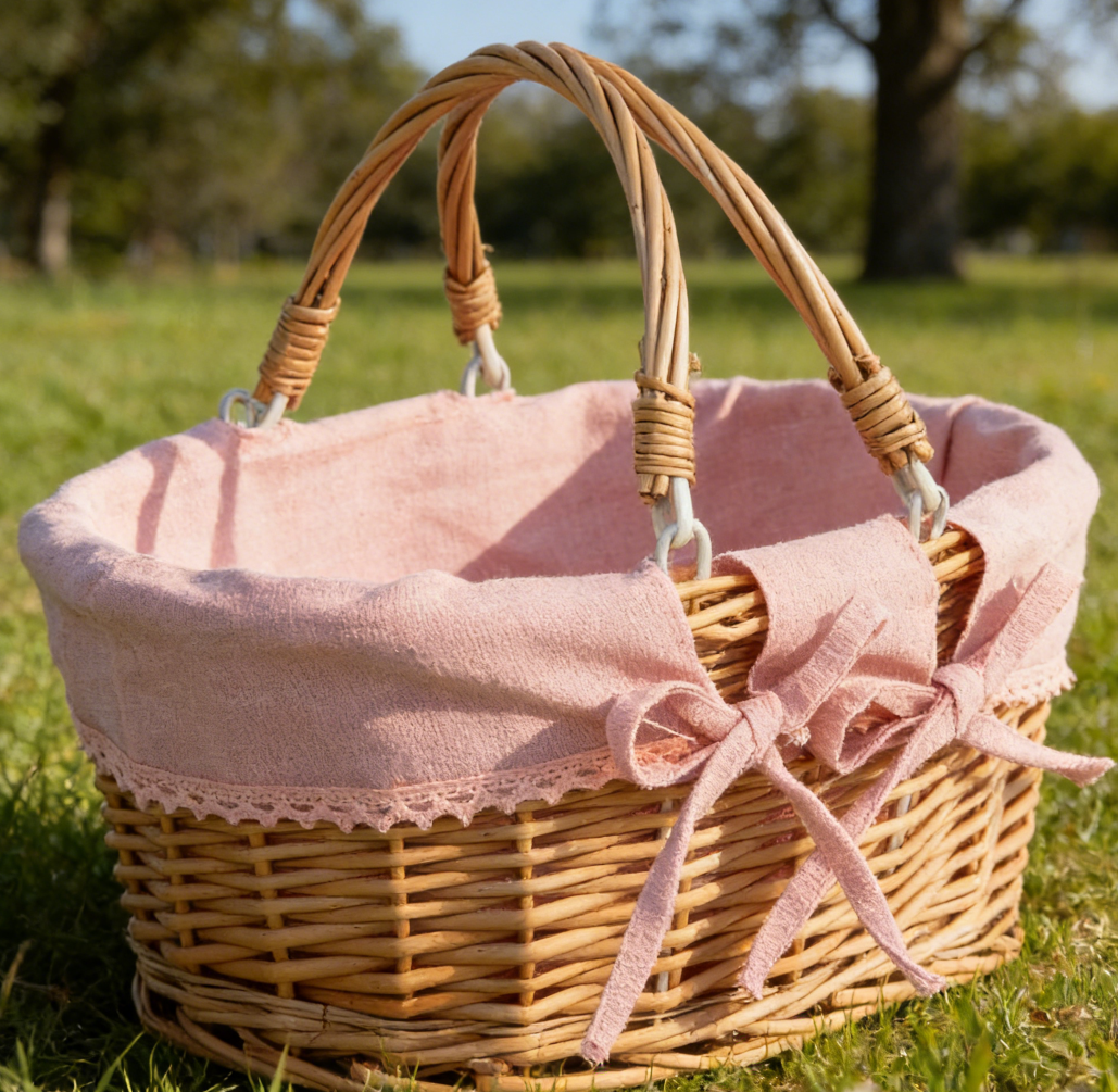 Willow Wicker Picnic Basket with Double Handles and Removable Liner